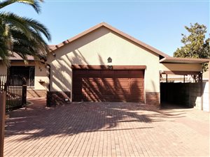 4 Bed House in Brackendowns