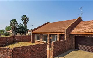 3 Bedroom Townhouse in Riviera