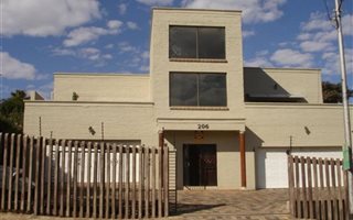 2 Bedroom Townhouse in Linmeyer