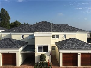 2 Bedroom Apartment in Bryanston