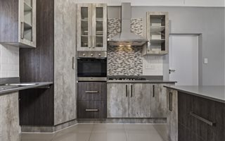 3 Bedroom House in Fairview