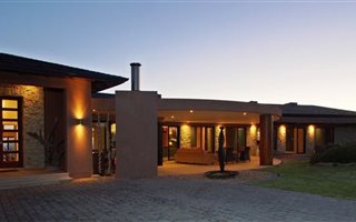 5 Bedroom House in Pezula Private Estate