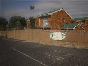 2 Bed Apartment in Oakglen