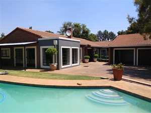 3 Bed House in Baileys Muckleneuk