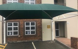 Commercial space in Hughes
