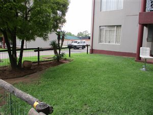 2 Bed Townhouse in Westdene