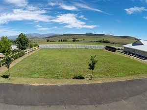 900 m² Land available in Underberg