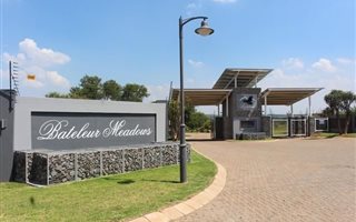5000 m² Land available in Zwavelpoort