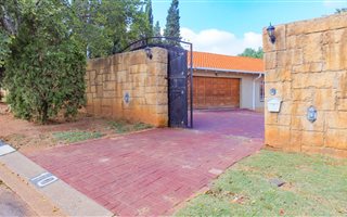 4 Bedroom House in Suideroord