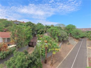 10 Bed House in Protea Park