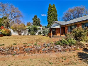 3 Bed House in Montgomery Park