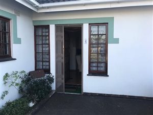 3 Bed Simplex in Pinetown Central