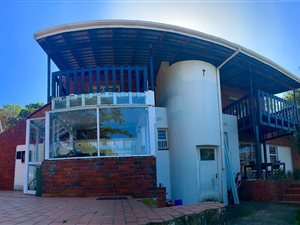 4 Bed House in Freeland Park