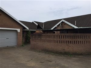 3 Bed House in Port Edward