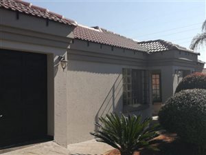 3 Bed House in Eldoraigne