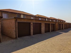 3 Bed Townhouse in Annlin