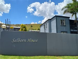 2 Bed Apartment in Suiderberg