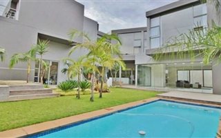 4 Bedroom Cluster in Bedfordview