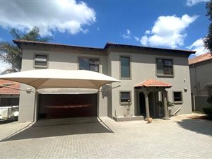 3 Bed House in Highveld