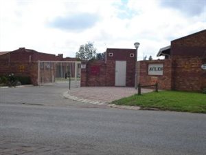 3 Bed Cluster in Rynfield