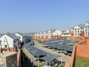 2 Bed Townhouse in Oakdene
