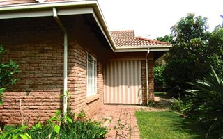 2 Bedroom House in Mookgophong (Naboomspruit)