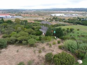 4 ha Land available in Equestria