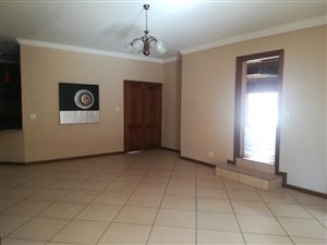3 Bed House in Thatchfield