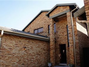 3 Bed Cluster in New Redruth