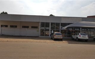 Commercial space in Delmas