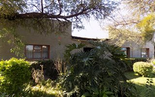 3 Bedroom House in Swartruggens