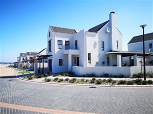 3 Bed House in Acorn Creek Lifestyle Estate