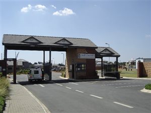 564 m² Land available in Derdepoort