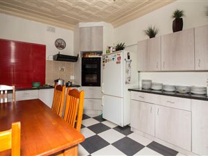 3 Bedroom House in Nigel Central