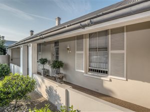 3 Bed House in Richmond Hill