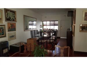 3 Bedroom Flat in Melrose North