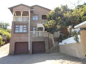 5 Bed House in Nagina