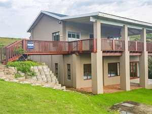 5 Bed House in Morgans Bay