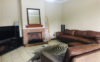 3 Bedroom House in Thornhill Estate
