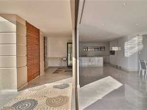5 Bed Townhouse in Izinga Estate