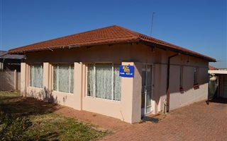 3 Bedroom House in Crosby