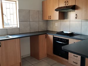 2 Bedroom Apartment in Vanderbijlpark SW