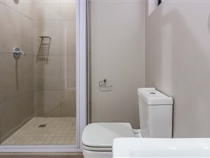 2 Bed Apartment in Emberton Estate