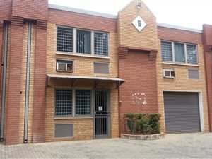 269 m² Industrial space in Strydompark
