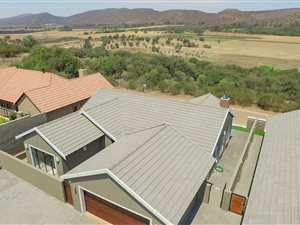 3 Bed House in Xanadu