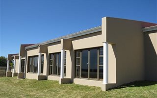 2 Bedroom House in Colleen Glen
