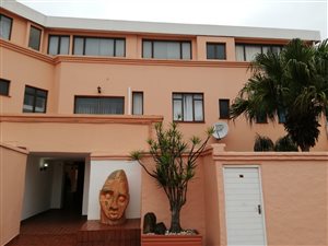 3 Bedroom Apartment in Brighton Beach