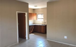 1 Bedroom Flat in Wilkoppies