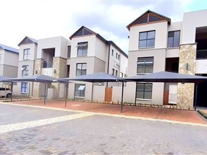 2 Bed Apartment in The Polofields
