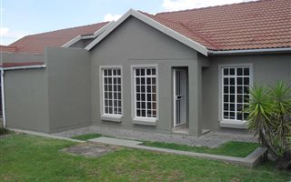 3 Bedroom Townhouse in Heidelberg Central